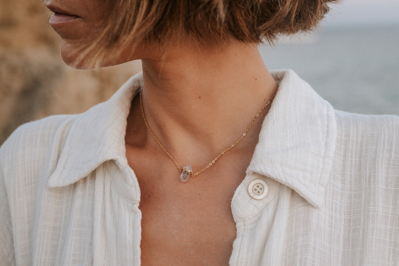 Collar Cuarzo Claro Bruto Bañado en Oro 18k