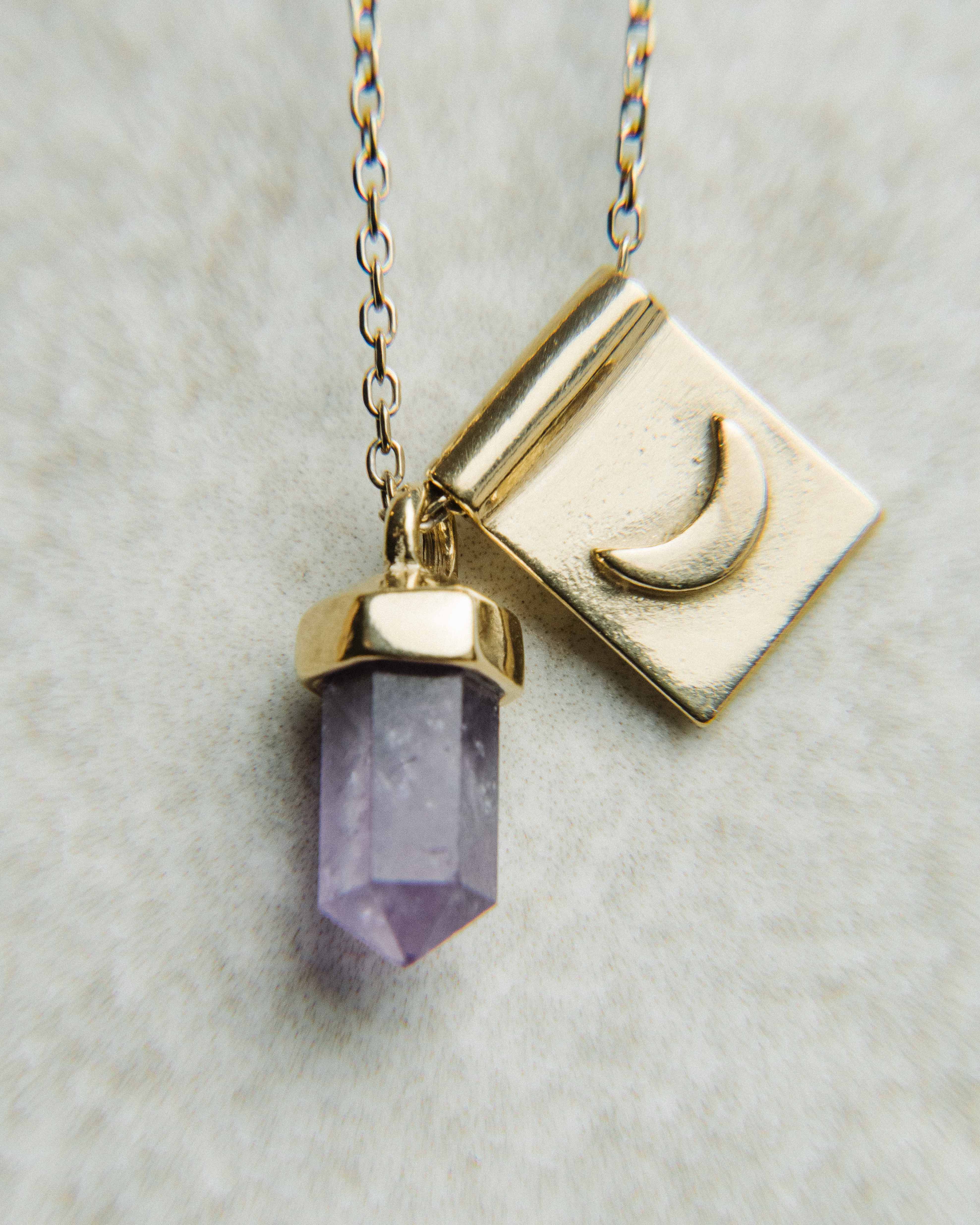 Luna nueva en Plata Bañada en Oro 18k