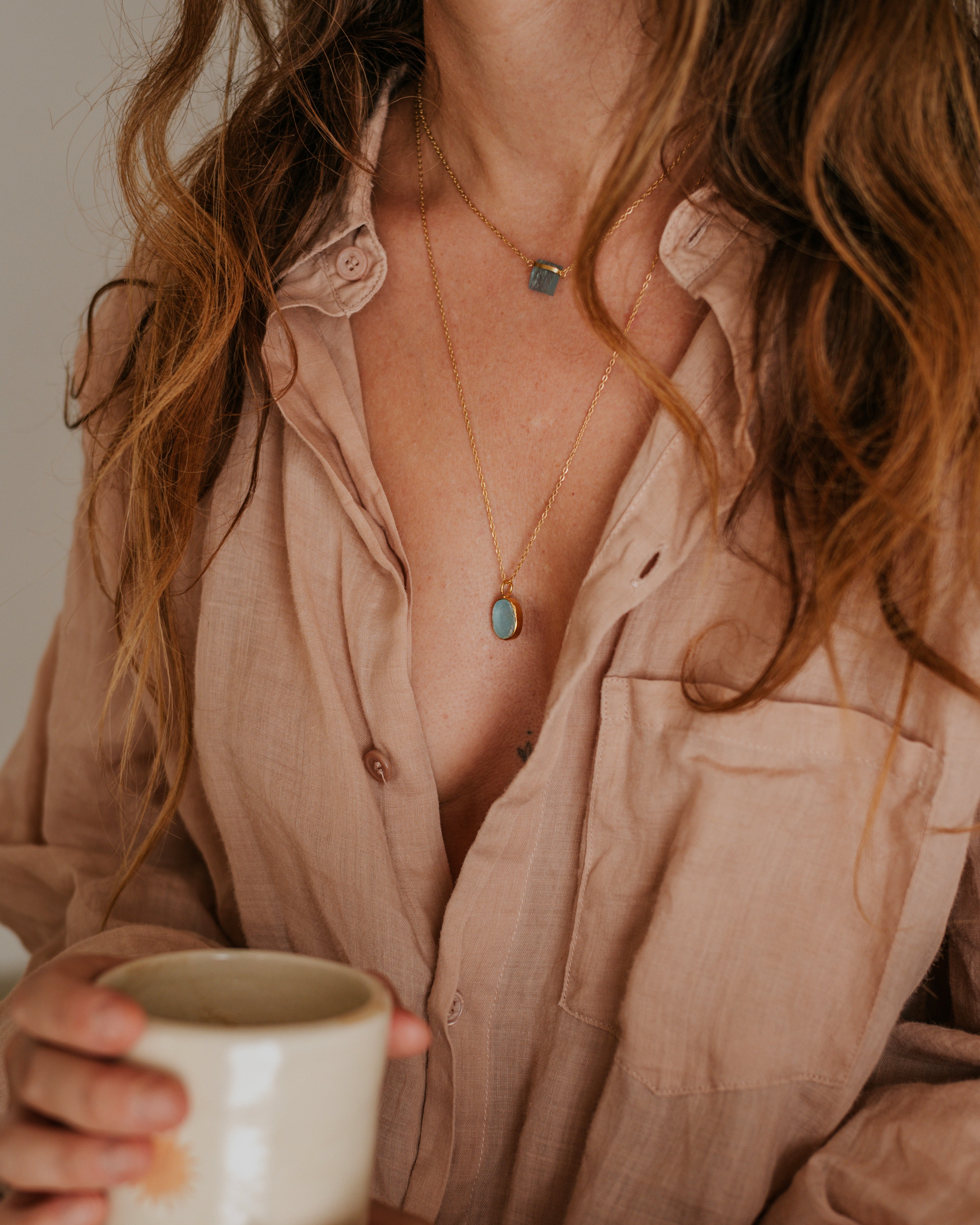 Plexo Solar Aguamarina Bañado en Oro 18k