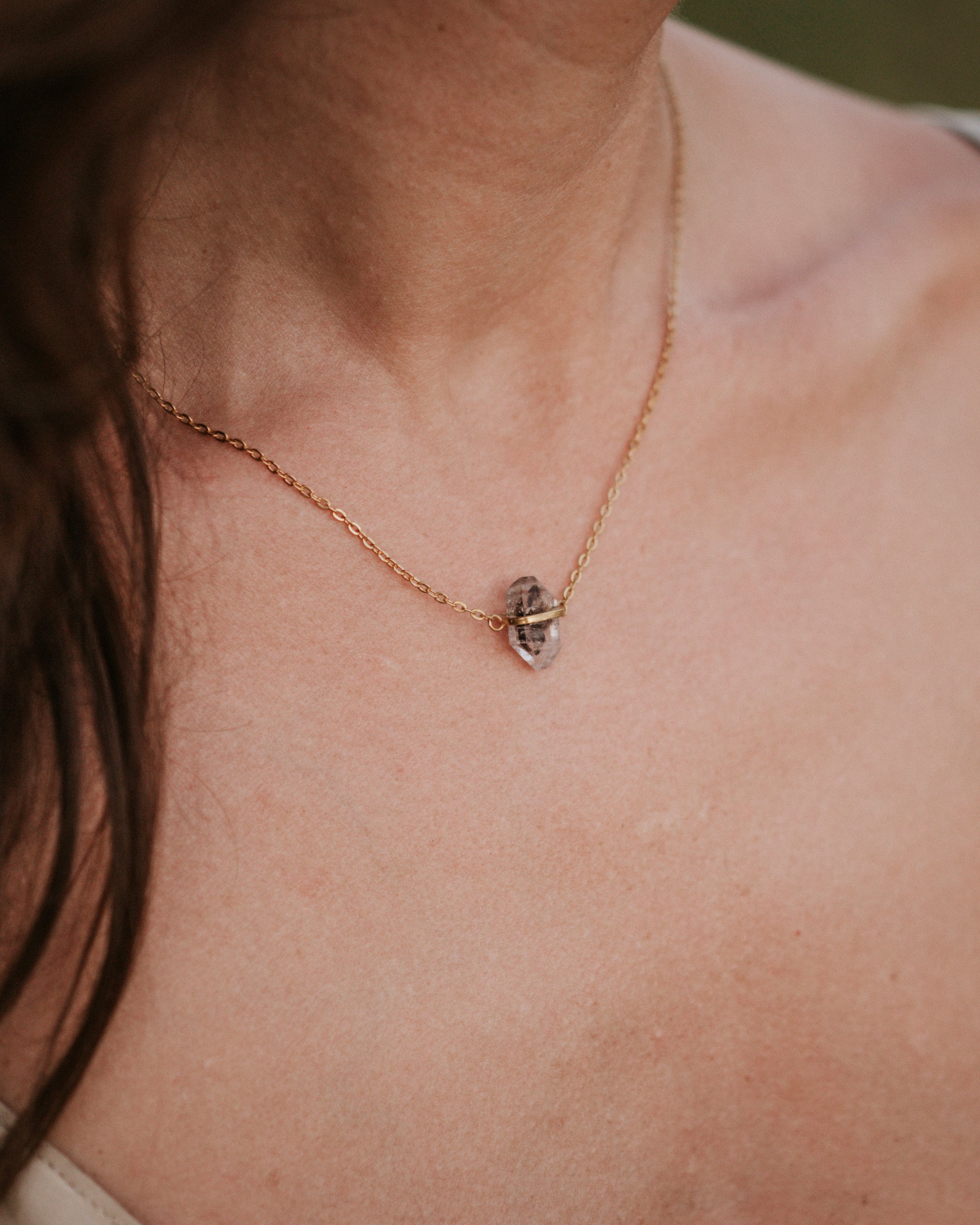 Collar Cuarzo Ahumado Bruto Bañado en Oro 18k