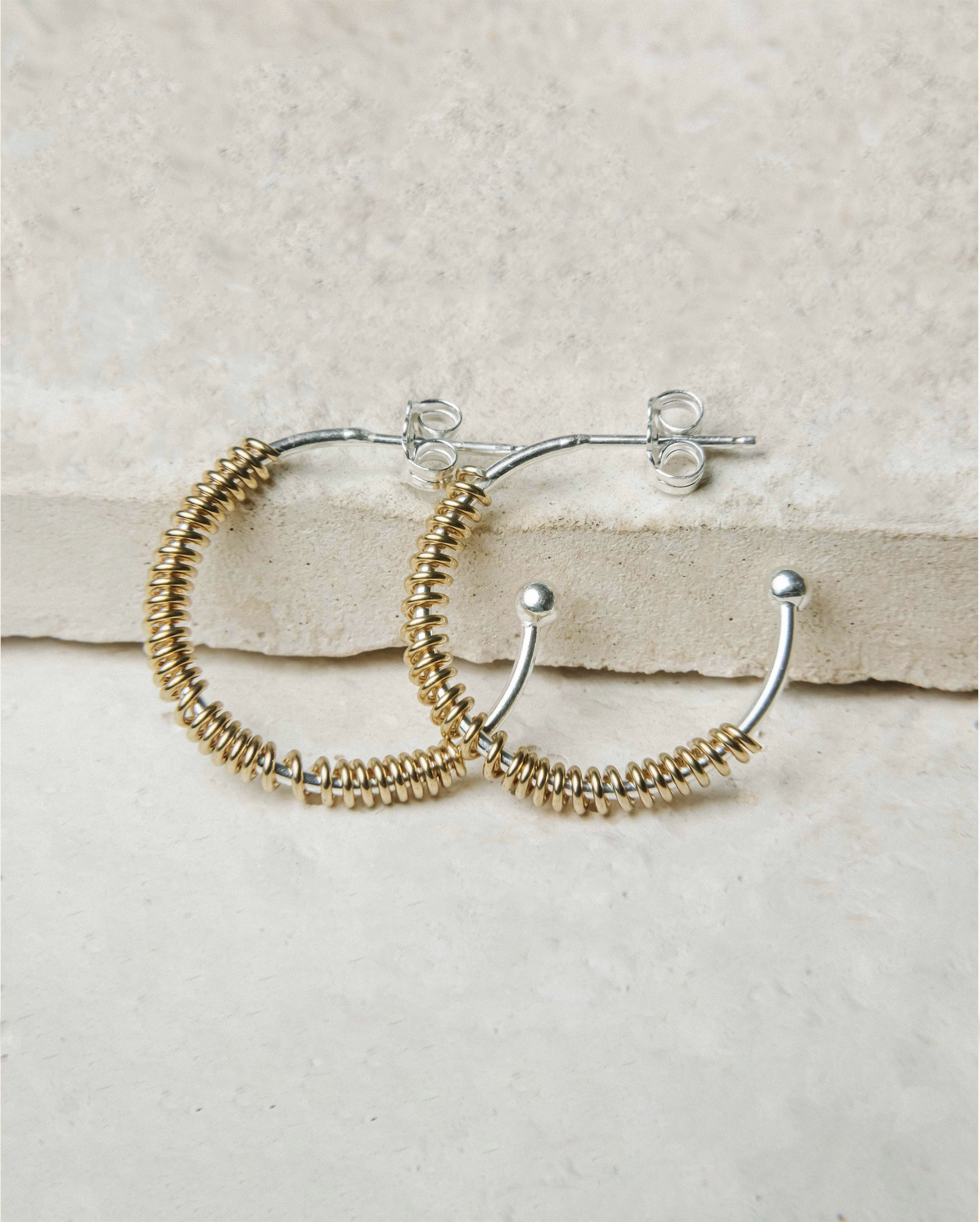 Pendientes NÓMADA en Plata y Baño de Oro