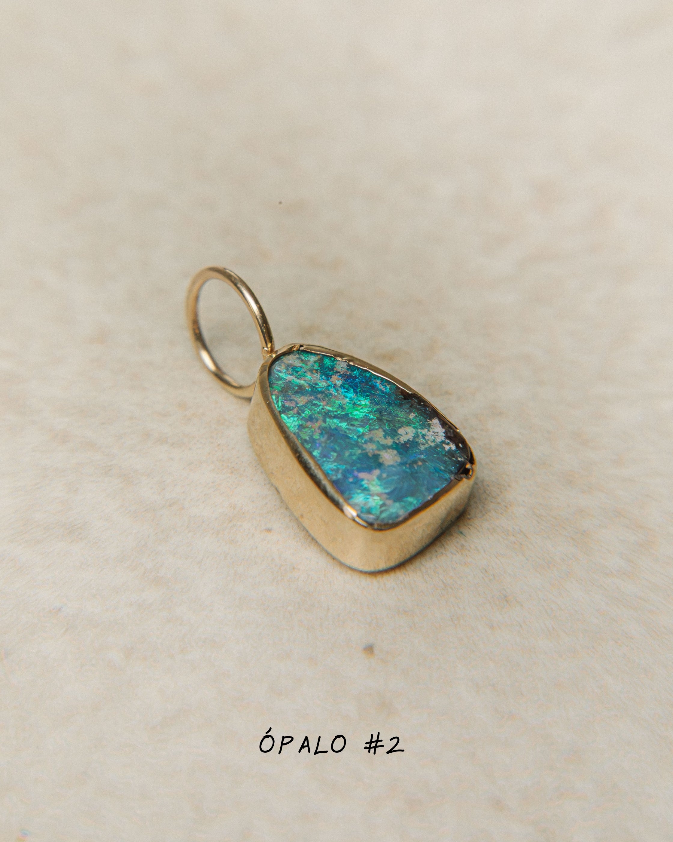 Ópalo Boulder | Talla L | Oro 9k | SAIA