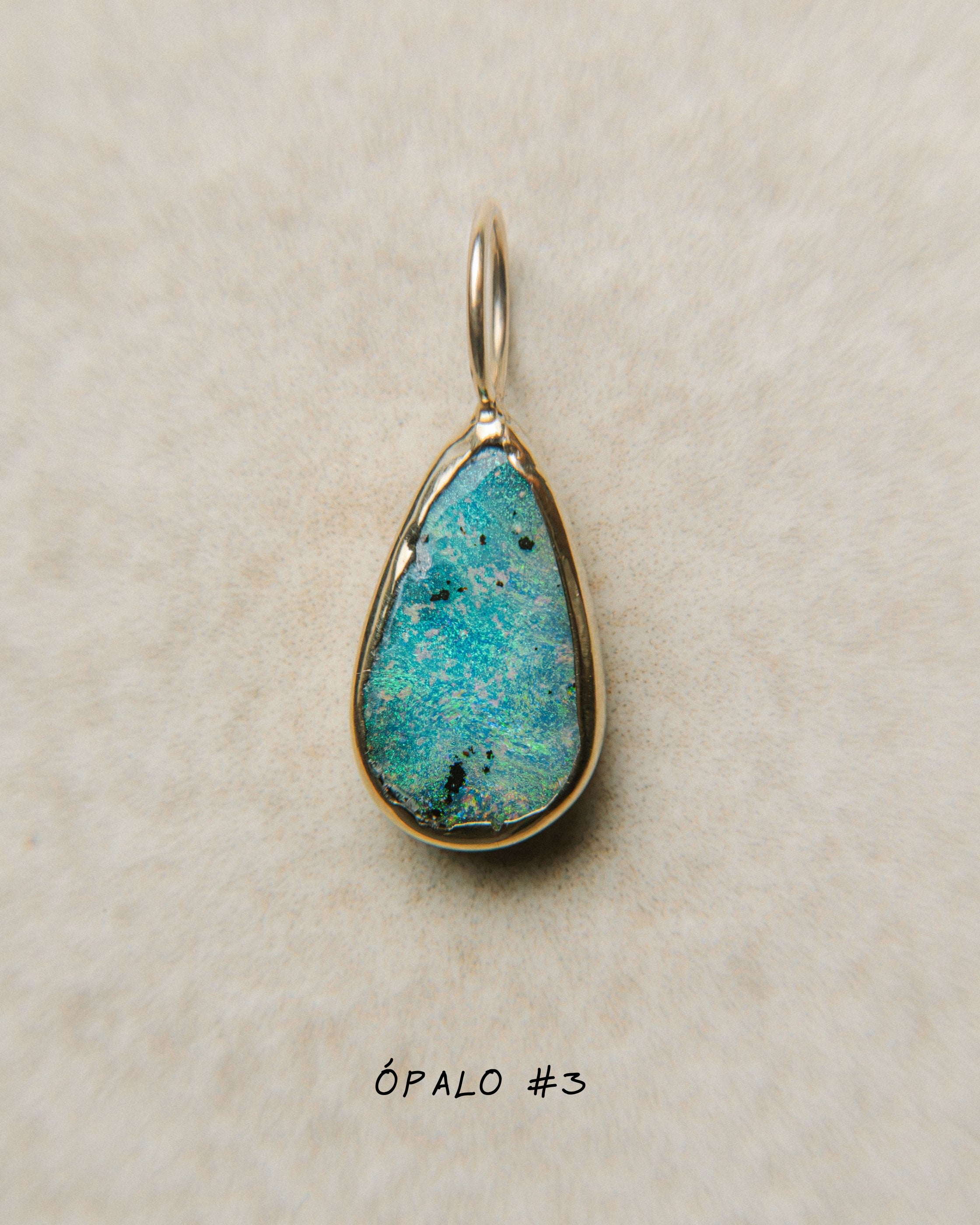 Ópalo Boulder | Talla L | Oro 9k | SAIA