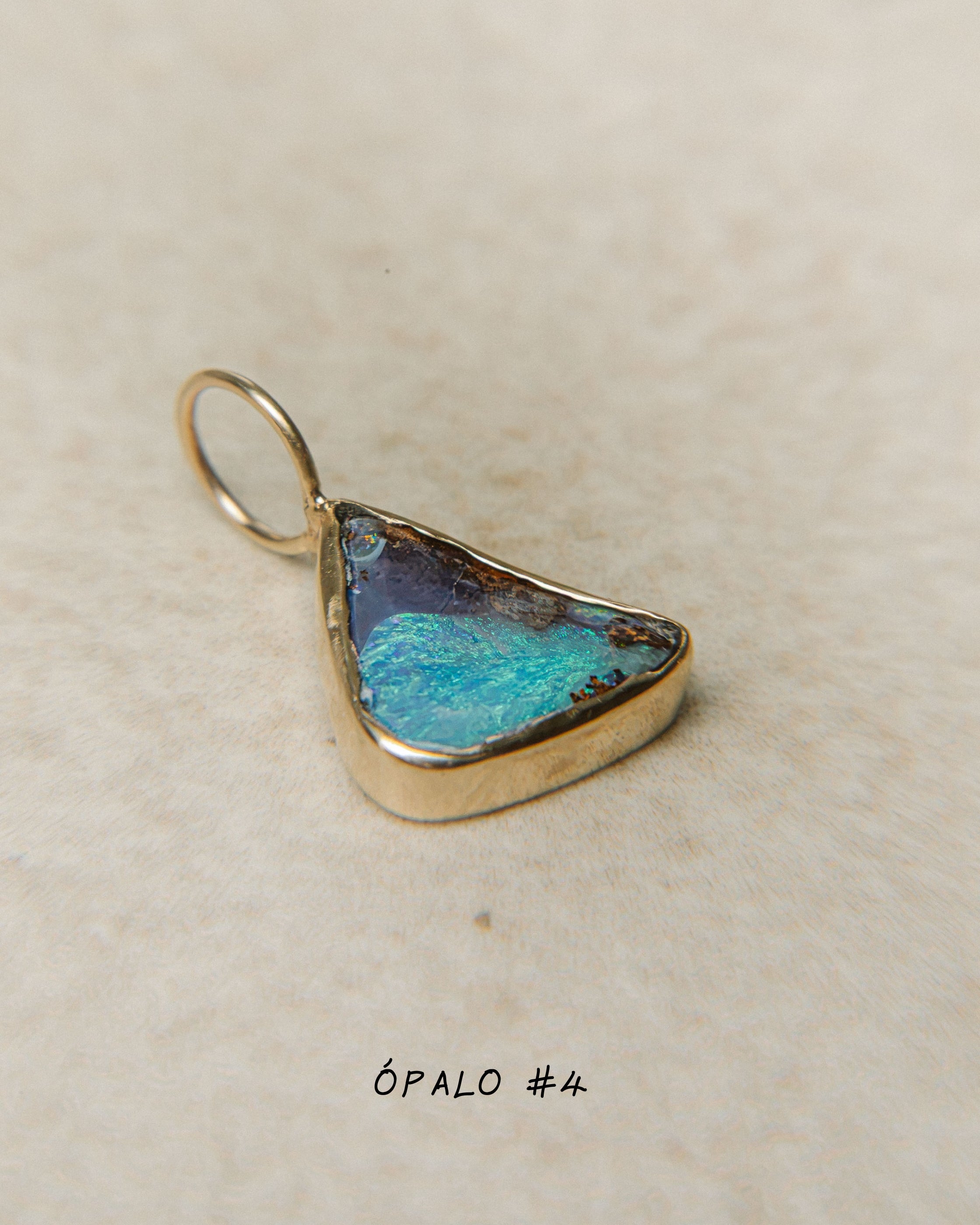 Ópalo Boulder | Talla L | Oro 9k | SAIA