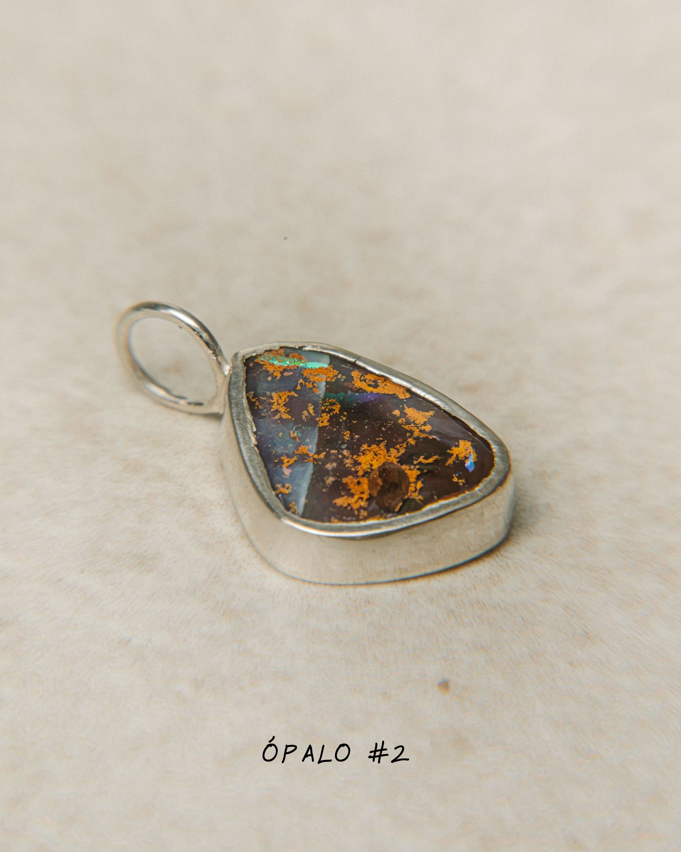 Ópalo Boulder | Talla L | Plata | SAIA