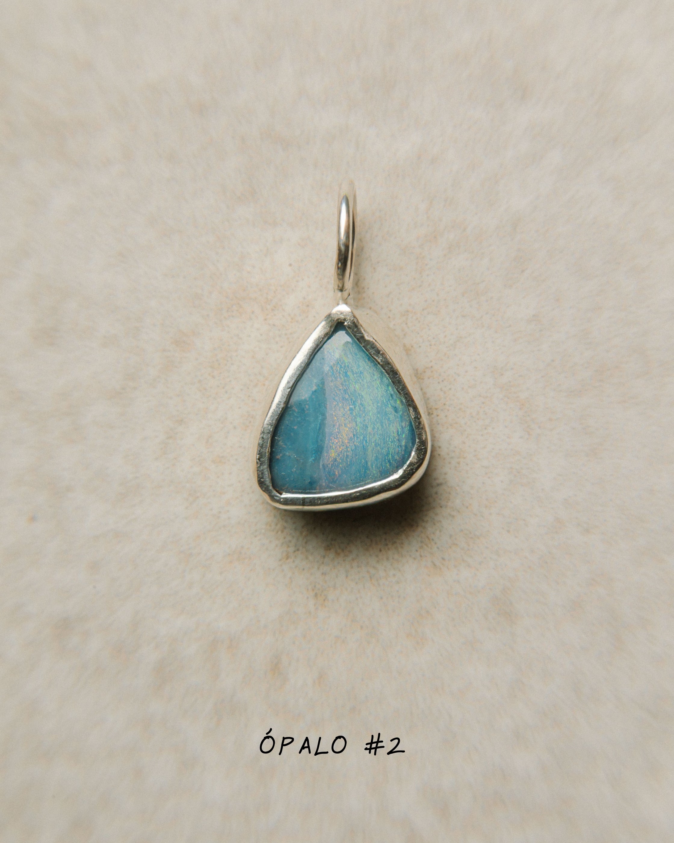 Ópalo Boulder | Talla M | Plata | SAIA