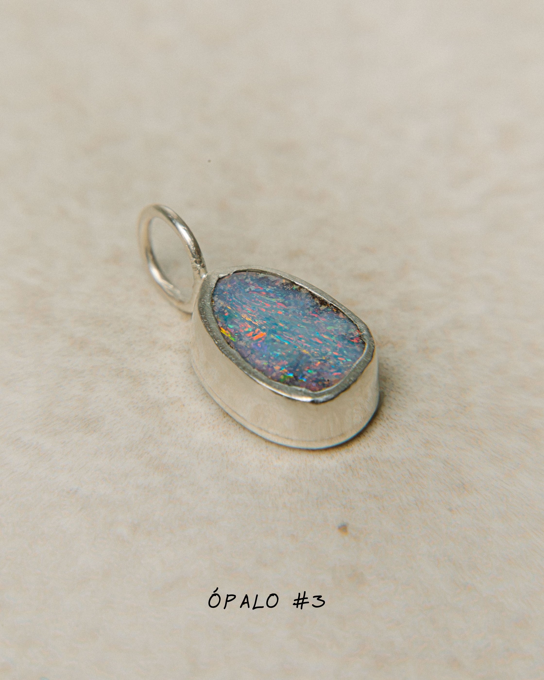 Ópalo Boulder | Talla M | Plata | SAIA