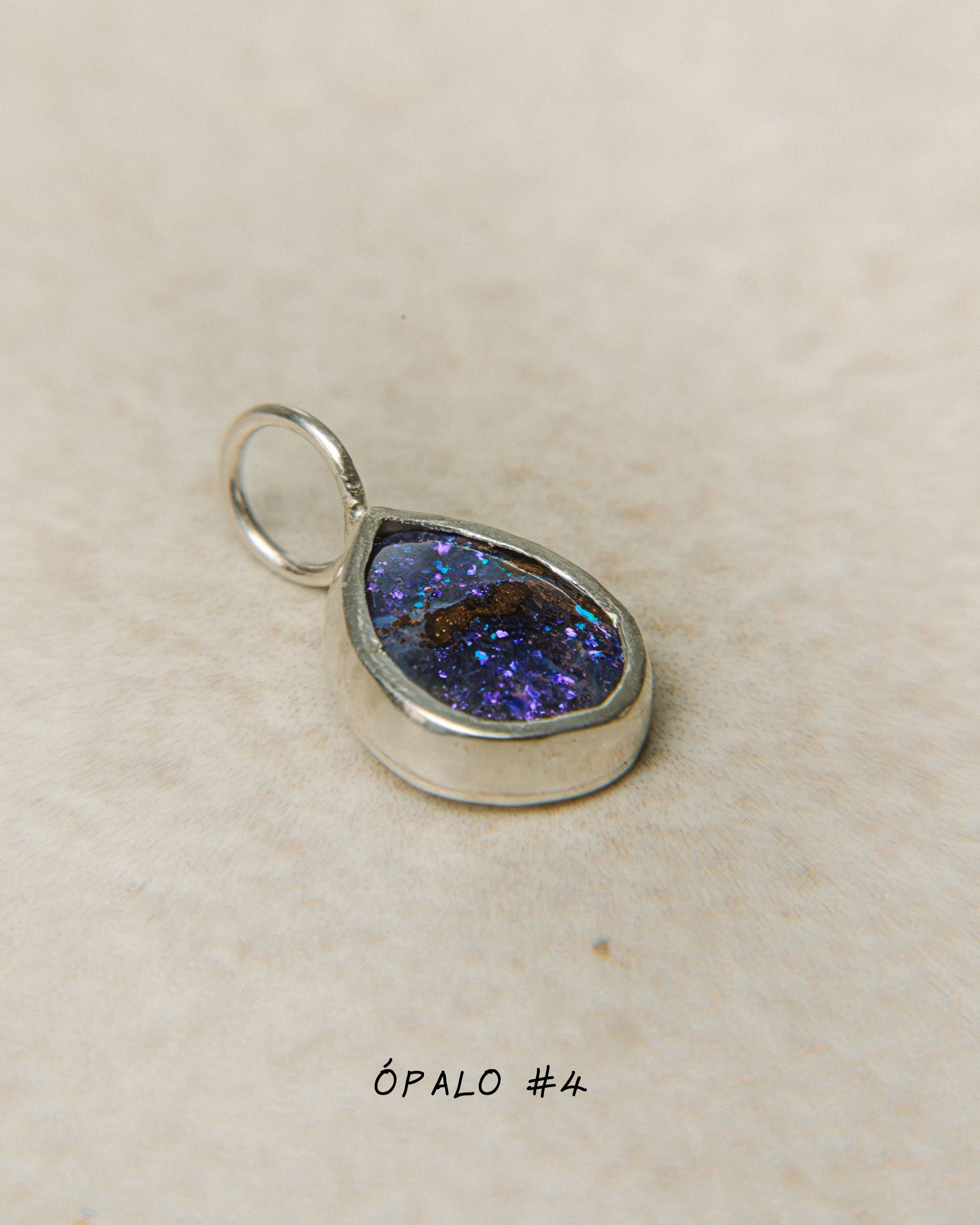 Ópalo Boulder | Talla M | Plata | SAIA