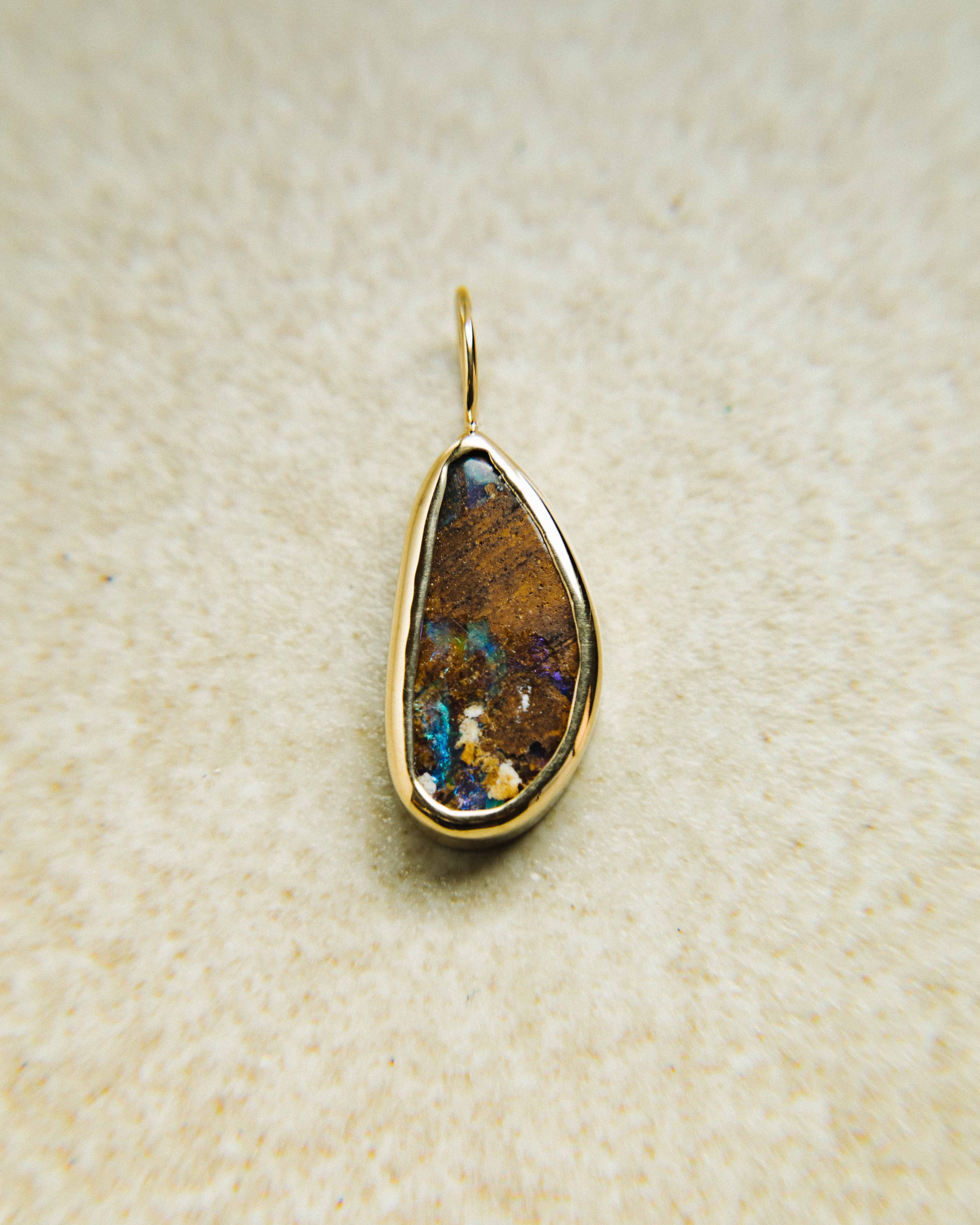 TREASURE · Ópalo Boulder Nº9 / XL