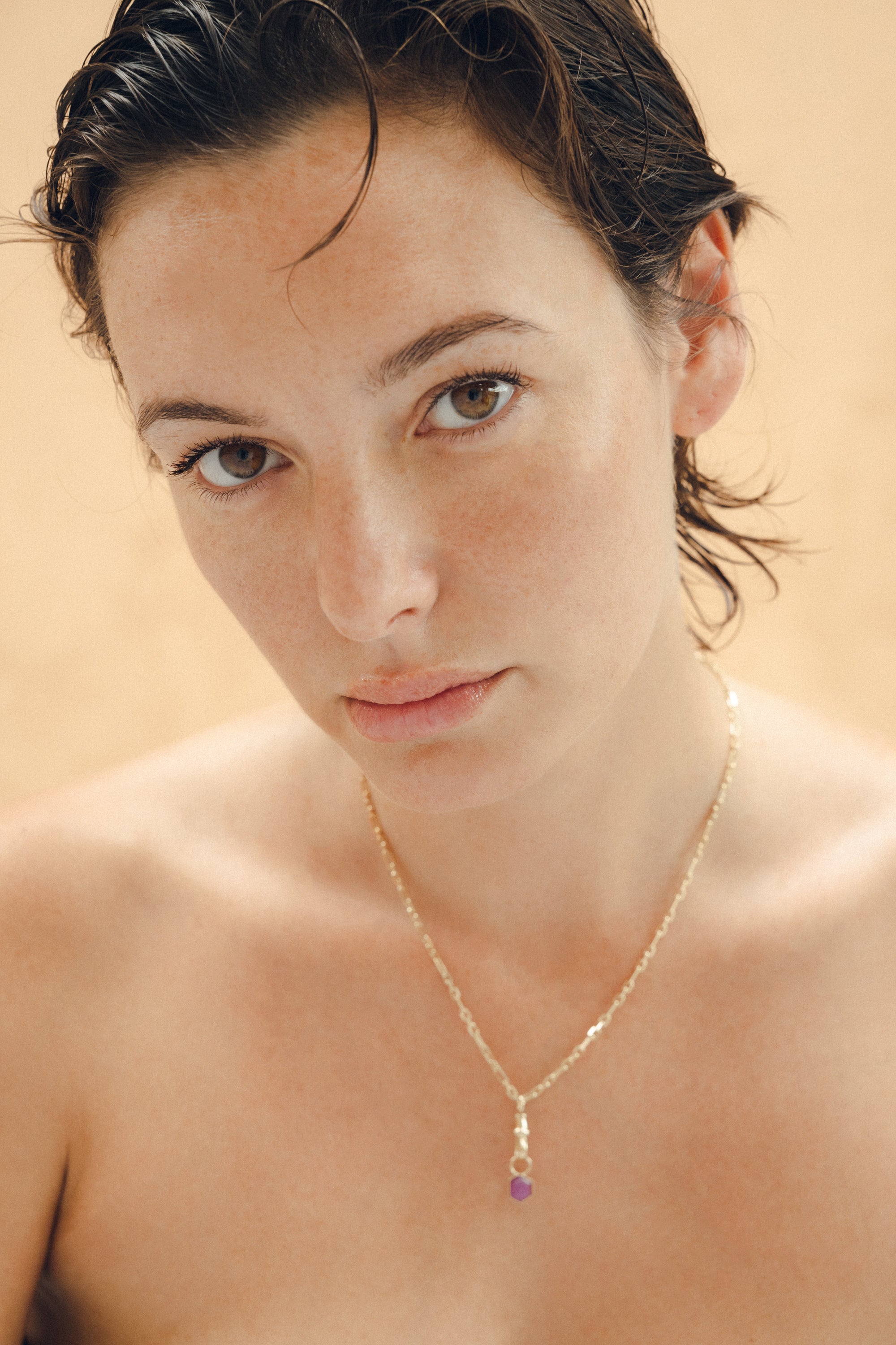 Phoebe in 18k recycled gold with diamond