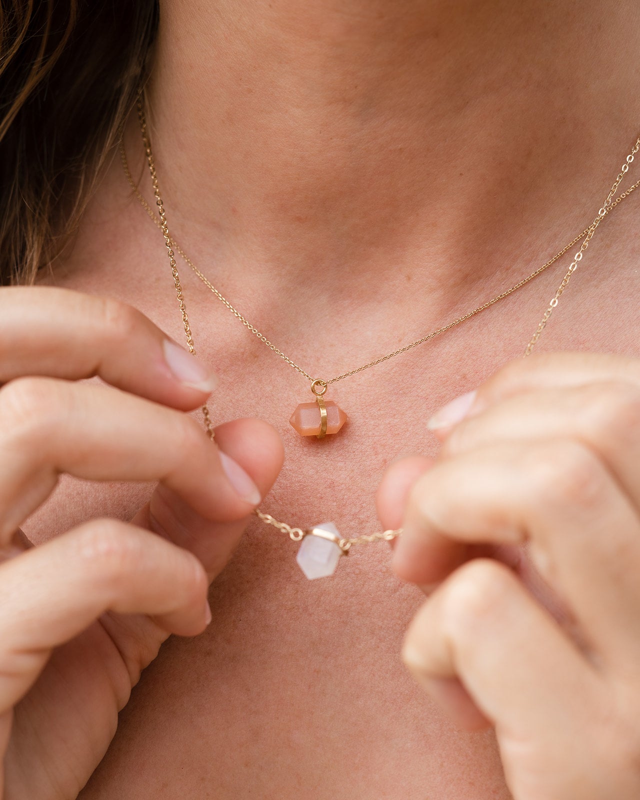 Collar Piedra Luna Bañado en Oro 18k