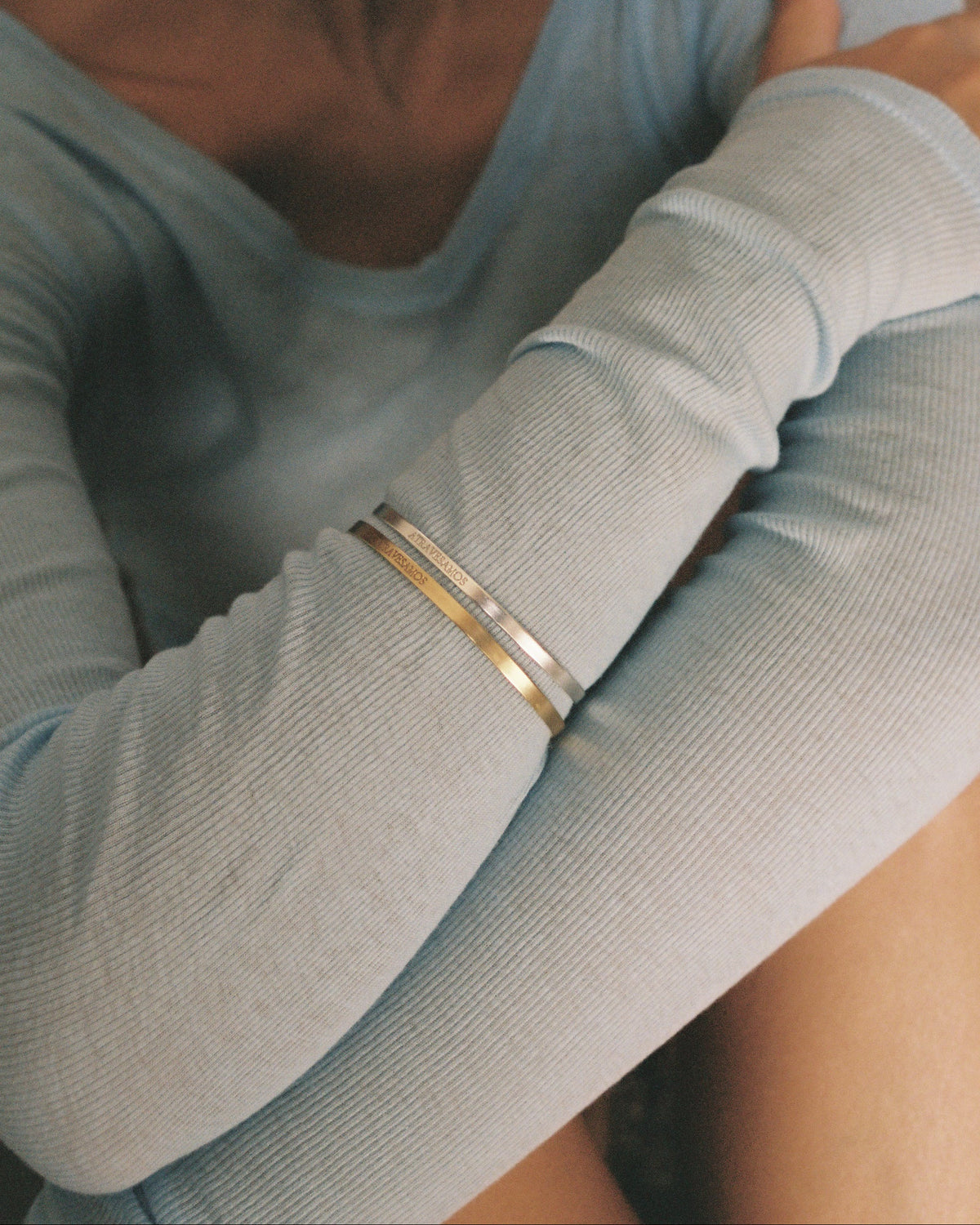 Pulsera MANTRA bañada en Oro 18k