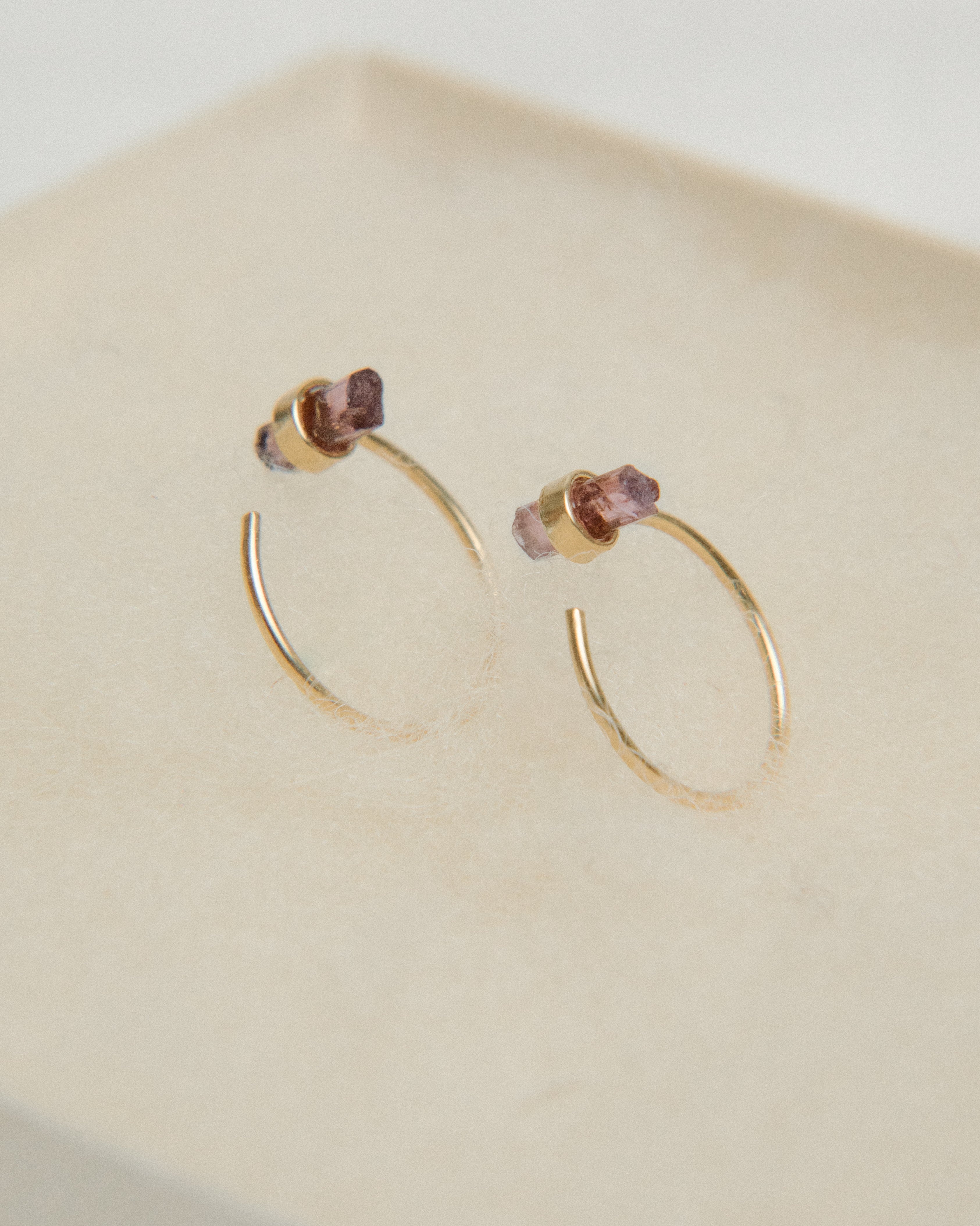 Pendientes Halo Bañado en Oro