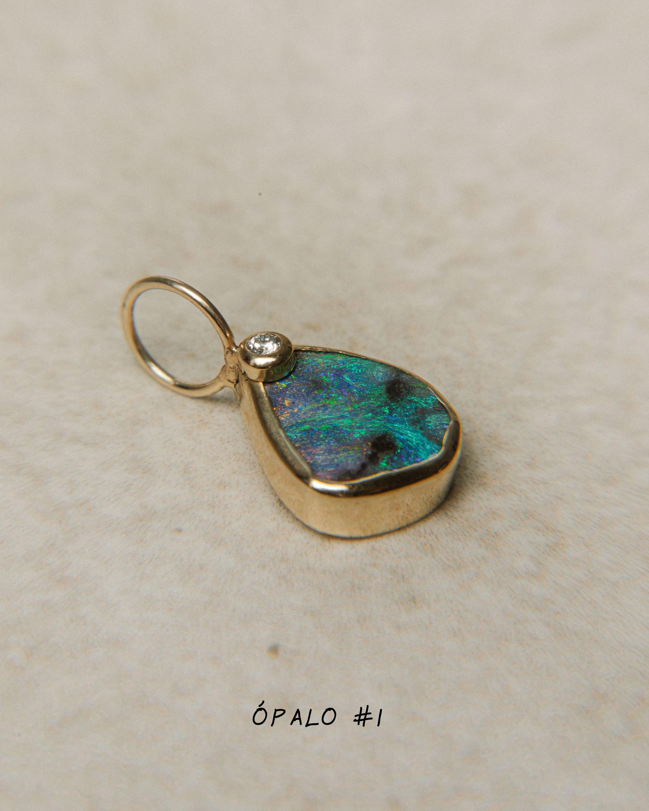 Ópalo Boulder con Diamante | Talla M | Oro 9k | SAIA