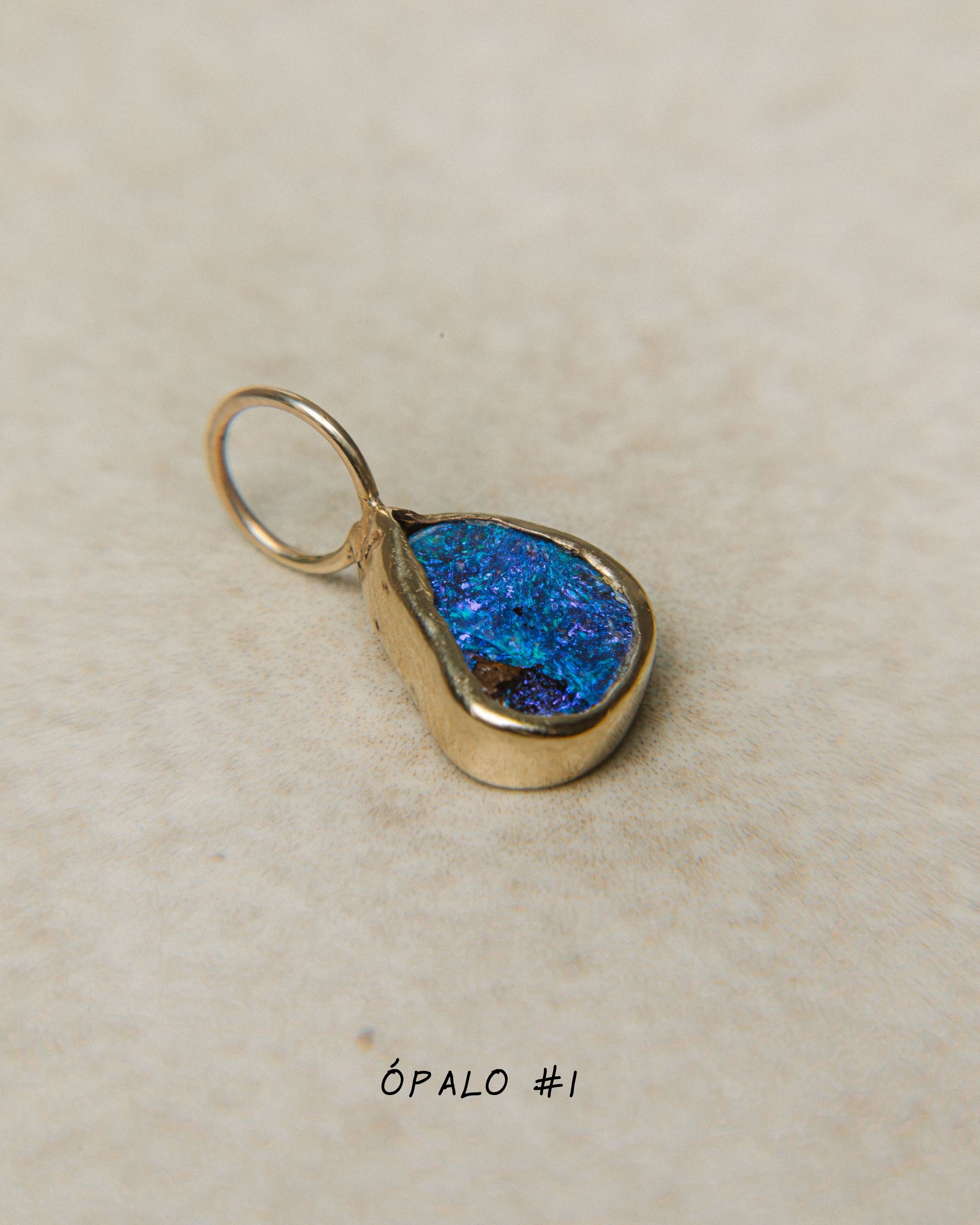 Ópalo Boulder | Talla M | Oro 9k | SAIA