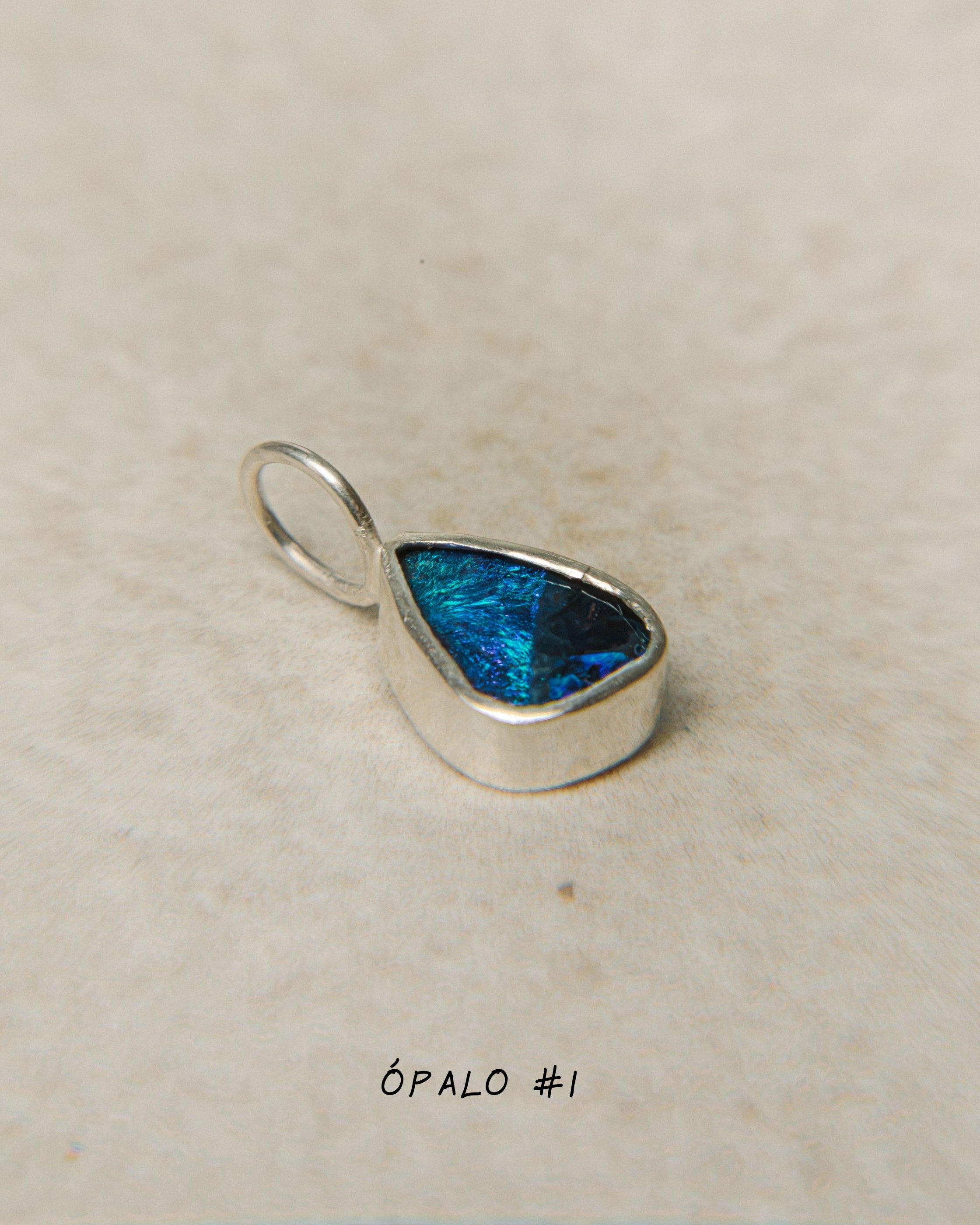 Ópalo Boulder | Talla S | Plata | SAIA