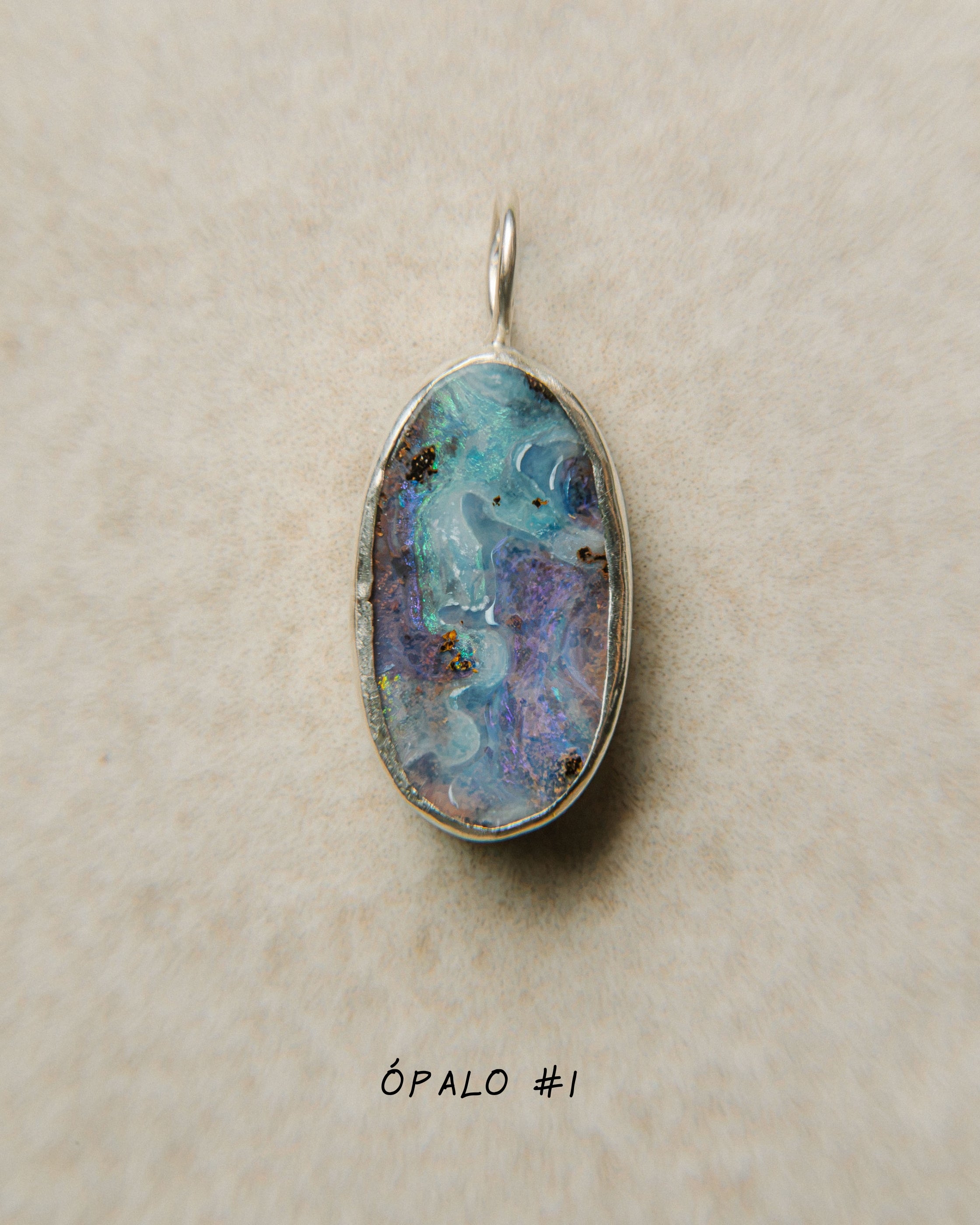 Ópalo Boulder | Talla XL | Plata | SAIA