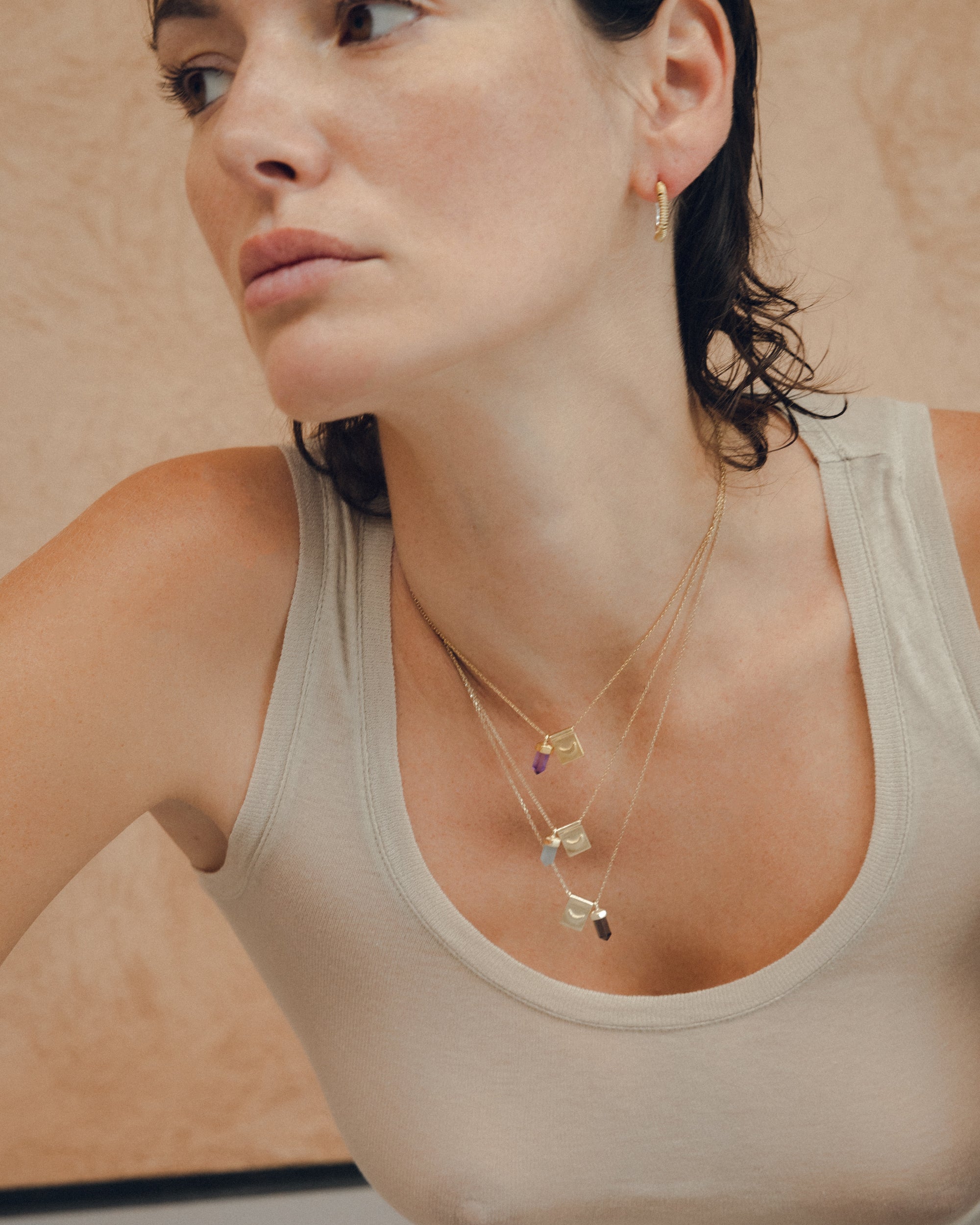 Luna nueva en Plata Bañada en Oro 18k