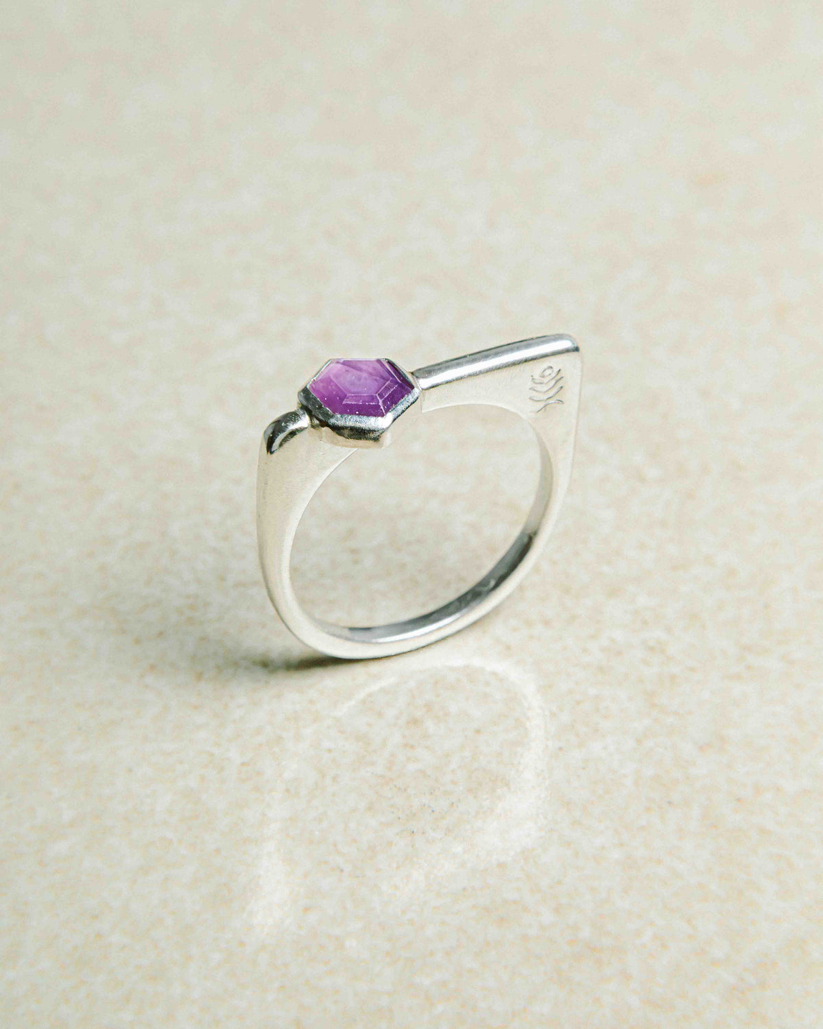 Anillo MABI Rubí en Plata Reciclada