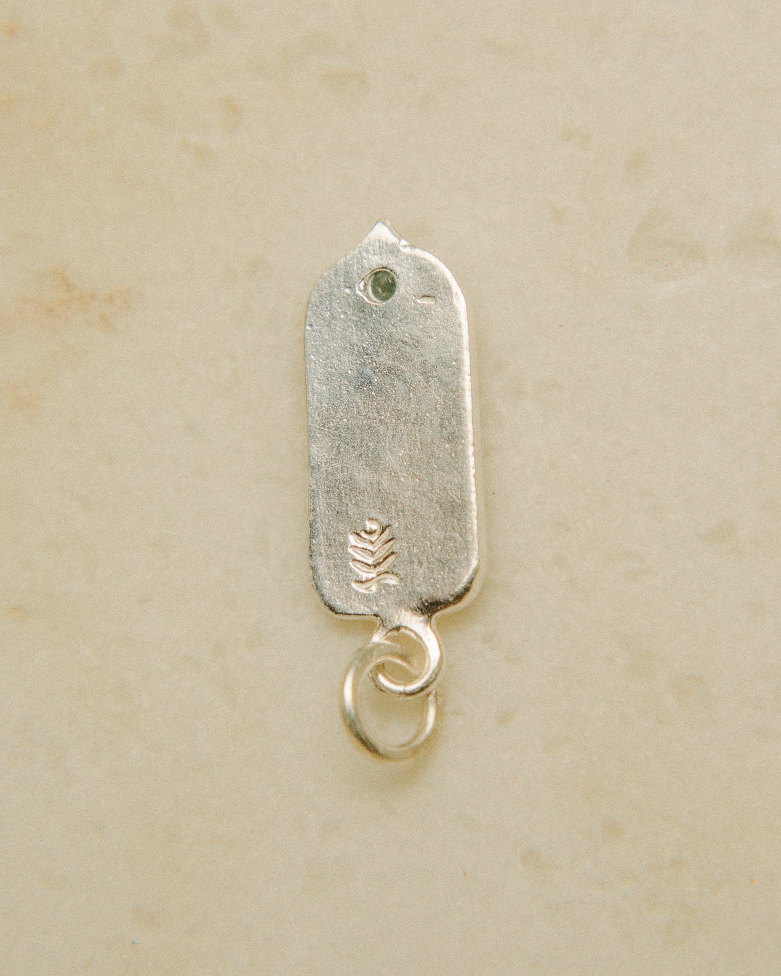 MANTRA con Topacio Azul en Plata bañada en Oro 18k